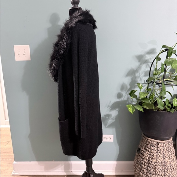 Lovestitch Charcoal Faux Fur Trim cardigan - Picture 5 of 7